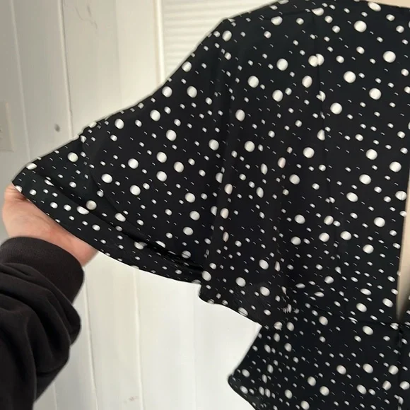 Chic Black and White Polka Dot Ruffle Top - Picture 5 of 10